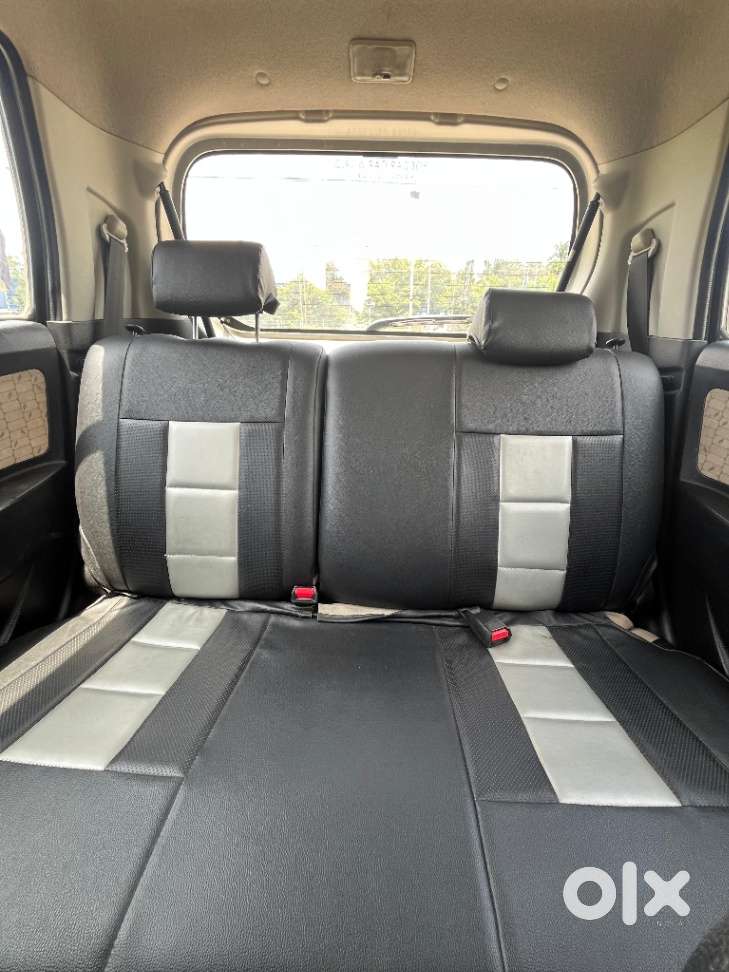 Maruti Suzuki Wagon R Vxi Amt1.2, 2017, Petrol