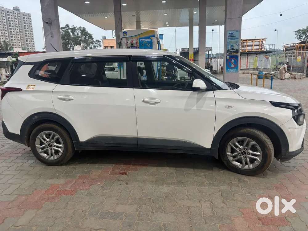 Kia Carens 2023 Diesel 56000 Km Driven