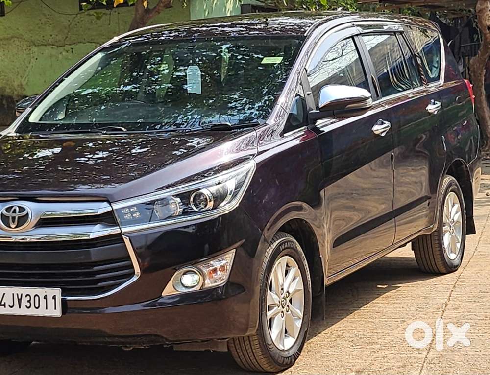Toyota Innova Crysta