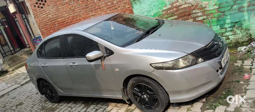 Honda City Petrol 2009 गाड़ी मे कोई भी कमी नही है कही भी चेक करवा सकते