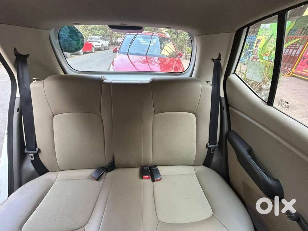 Hyundai I10 2015 Petrol 42000 Km Driven