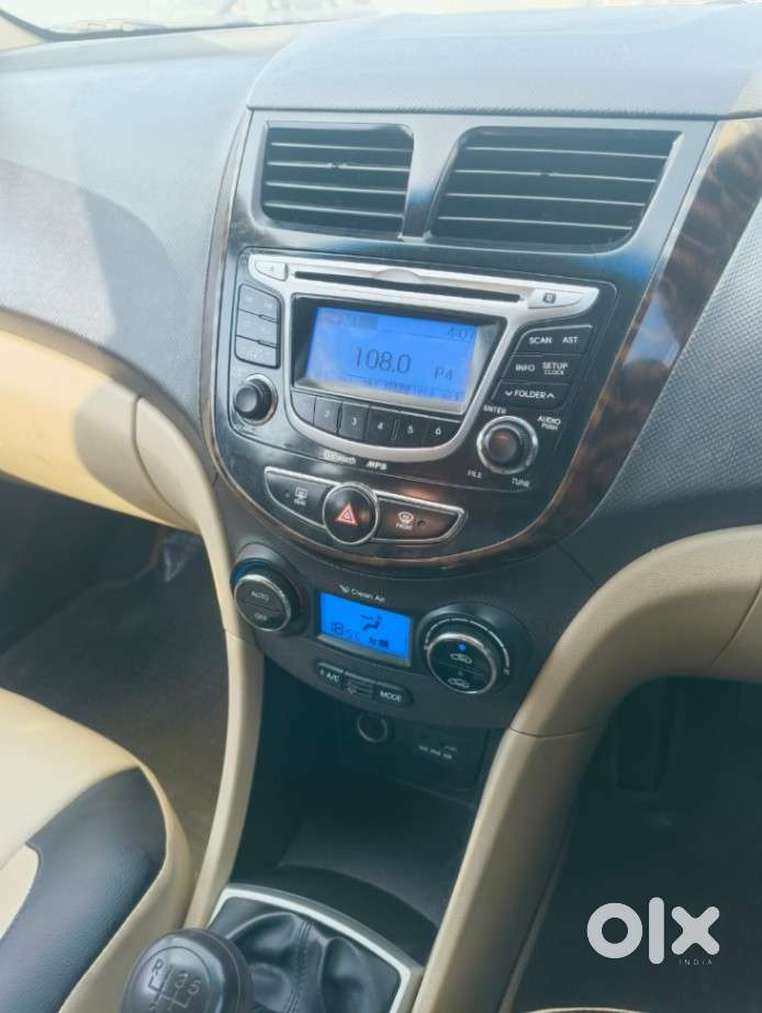 Hyundai Verna 2011-2014 1.6 Vtvt, 2011, Petrol