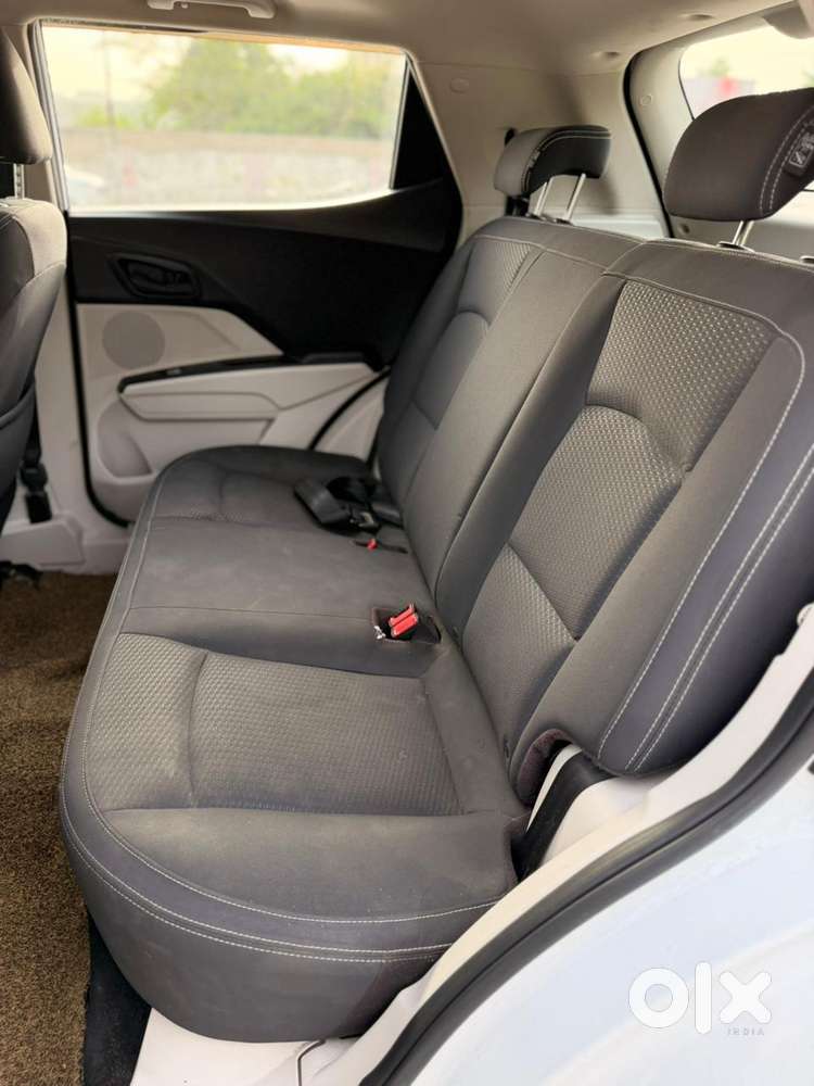Mahindra Xuv300 W6 Diesel, 2023, Diesel