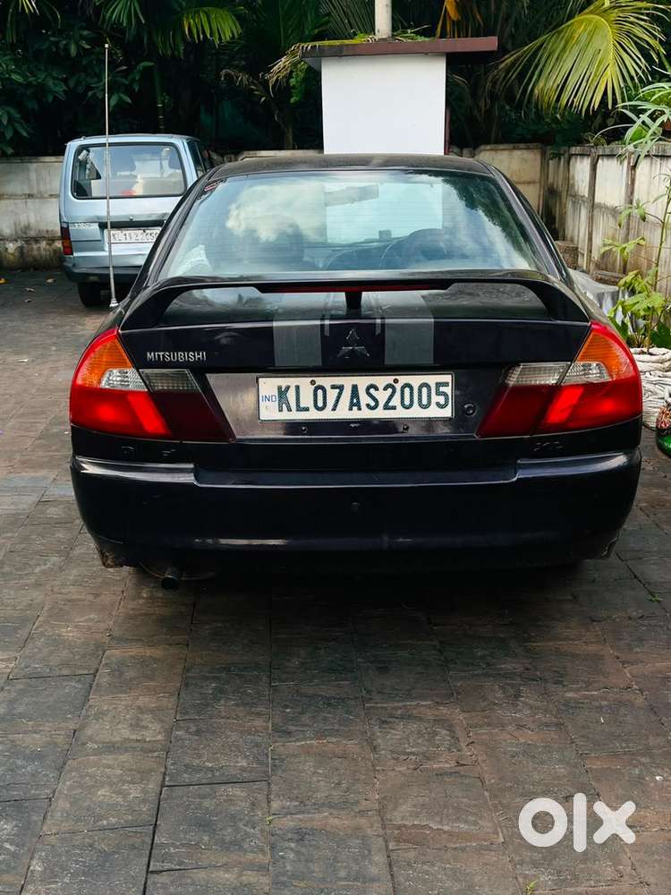 Mitsubishi Lancer 2004