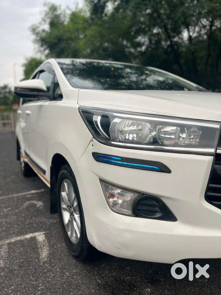 Toyota Innova Crysta 2.4 G Mt, 2019, Diesel