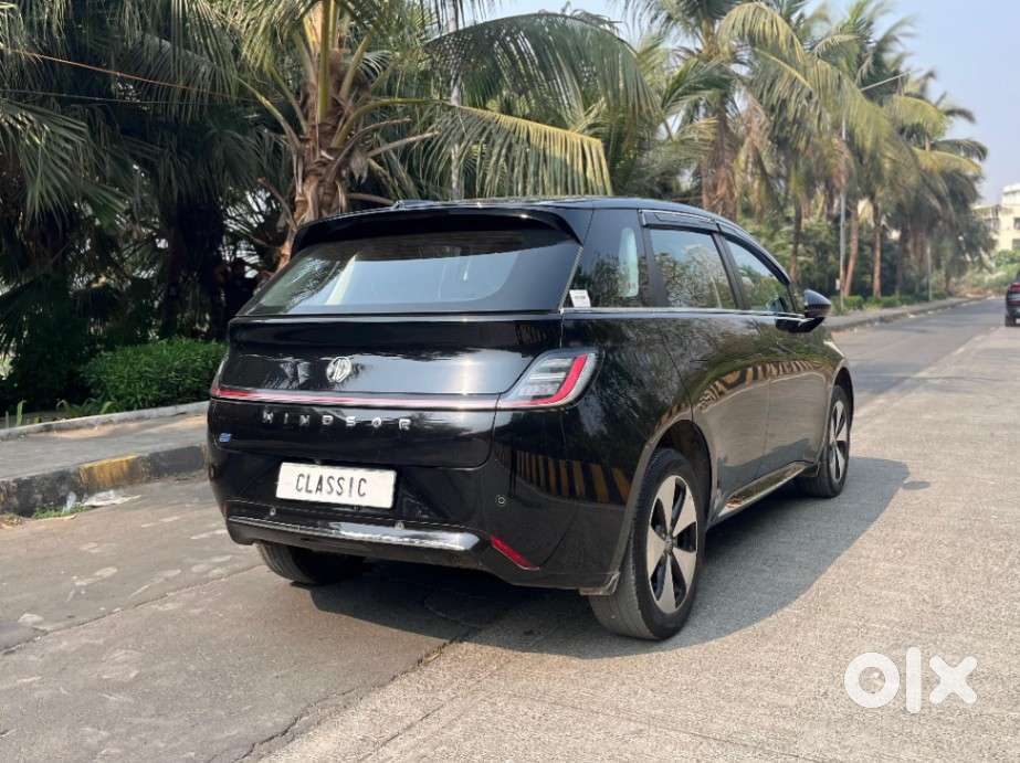 Mg Windsor Ev Exclusive, 2025, Petrol
