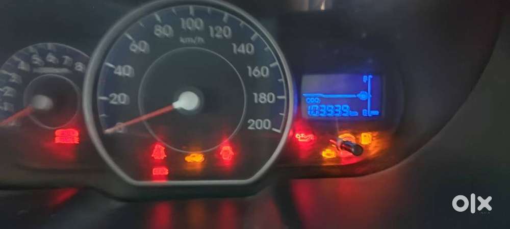 Hyundai I10 Sportz, 2012, Petrol