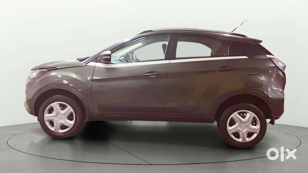Tata Nexon 1.2 Revotron Xm (s), 2022, Petrol