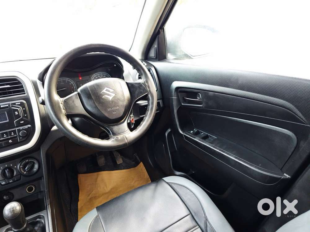 Maruti Suzuki Brezza 1.5 Lxi Smart Hybrid, 2022, Petrol