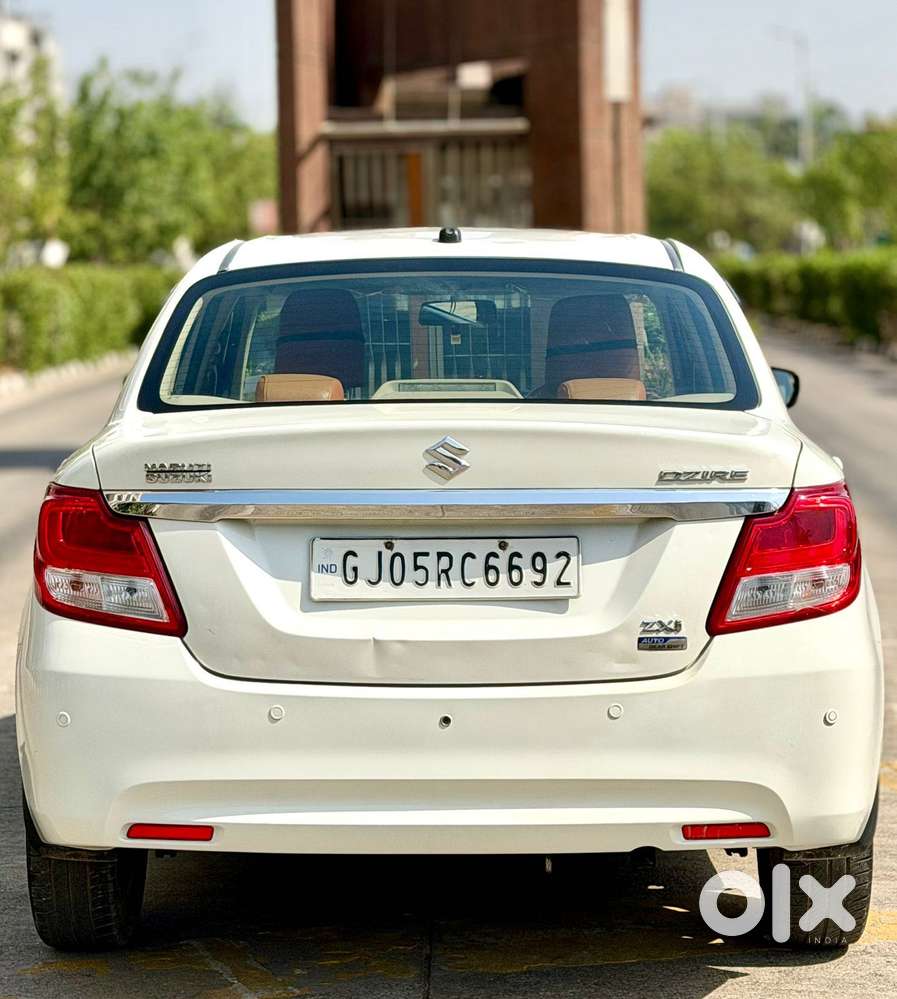 Maruti Suzuki Swift Dzire Amt Zxi, 2017, Petrol