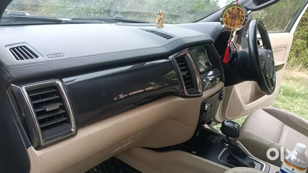 Ford Endeavour 3.2 2019