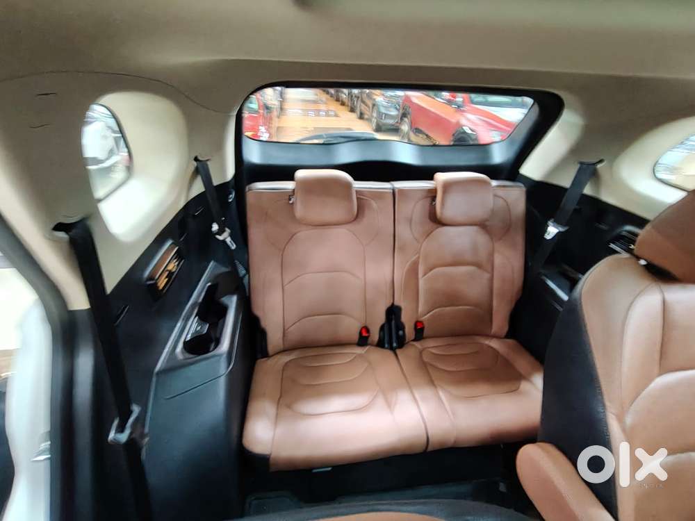 Mg Hector Plus Sharp Pro 1.5 Turbo Petrol Cvt 7 Str, 2023, Petrol
