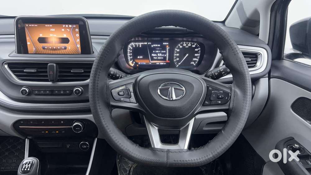 Tata Altroz Xz, 2020, Petrol