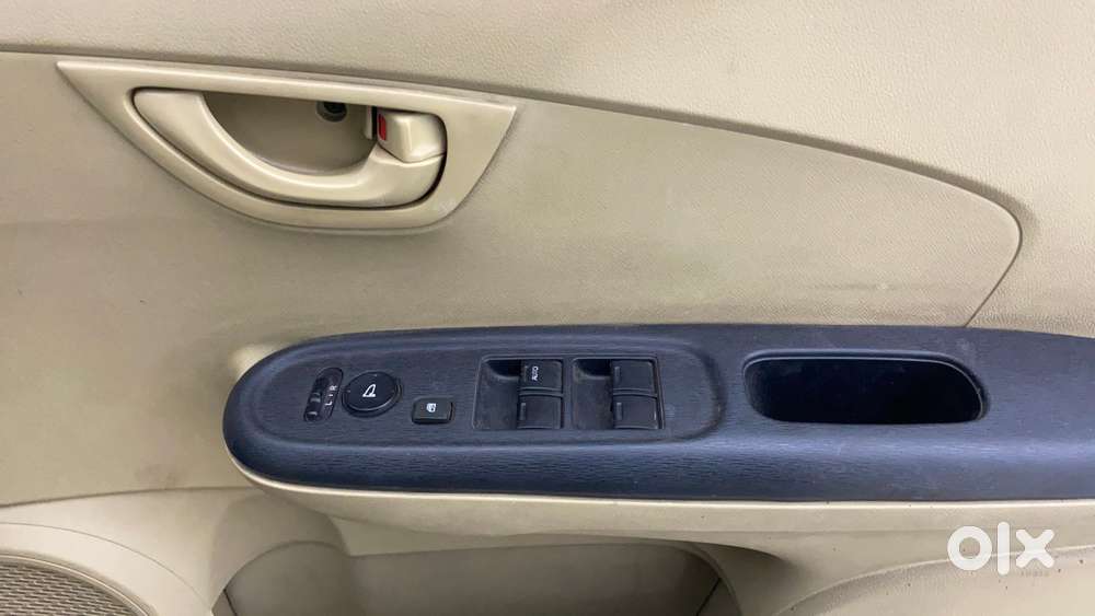 Honda Amaze 2013-2016 S I-vtech, 2016, Petrol