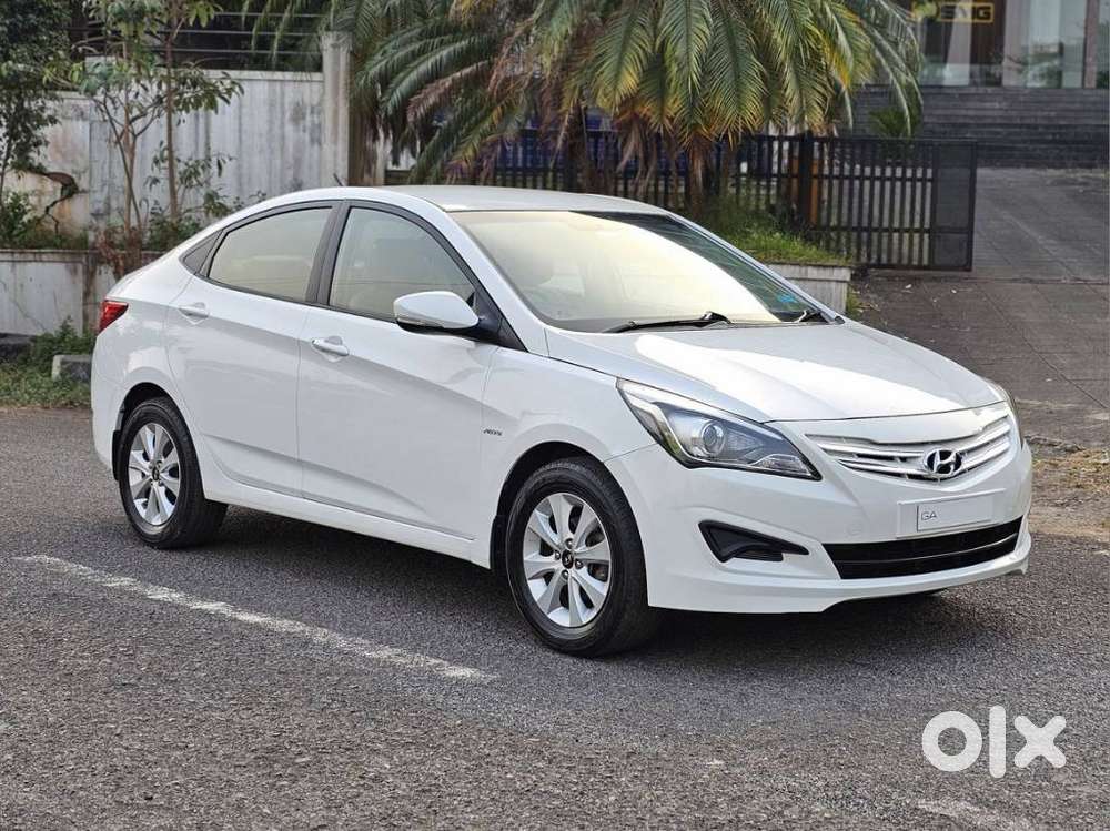 Hyundai Verna 1.6 S (o) Vtvt At, 2016, Petrol
