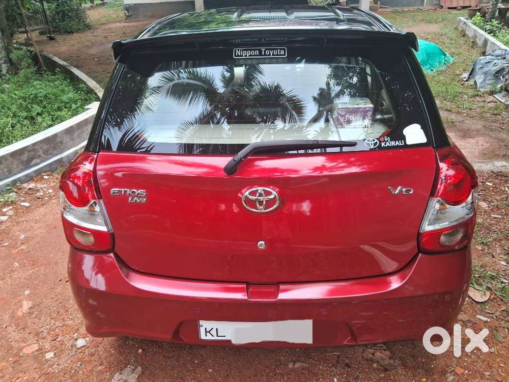 Toyota Etios Liva Vd Dual Tone 2018 Nov 89000 Km