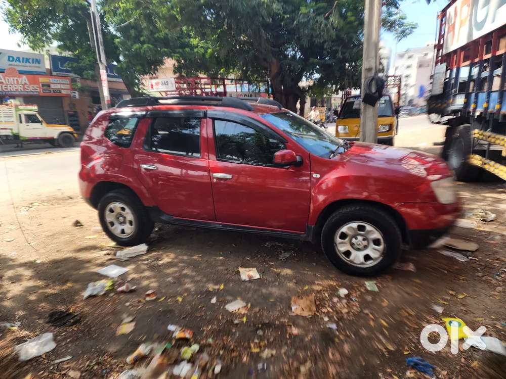 Renault Duster 2012 Diesel Car Mileage 20-22km/l