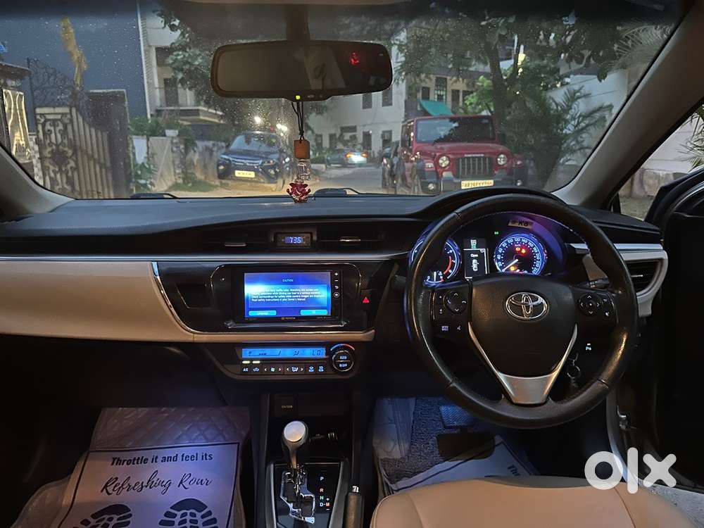 Toyota Corolla Altis 2017