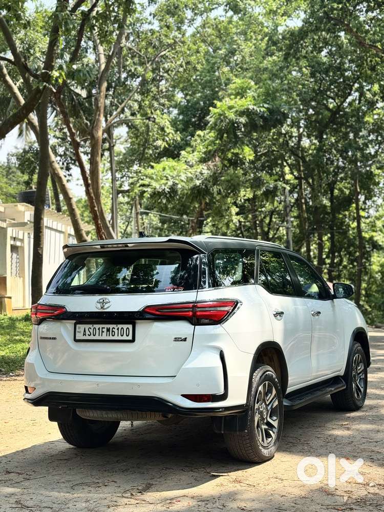 Toyota Fortuner Legender 4x4 At 2.8, 2023, Diesel
