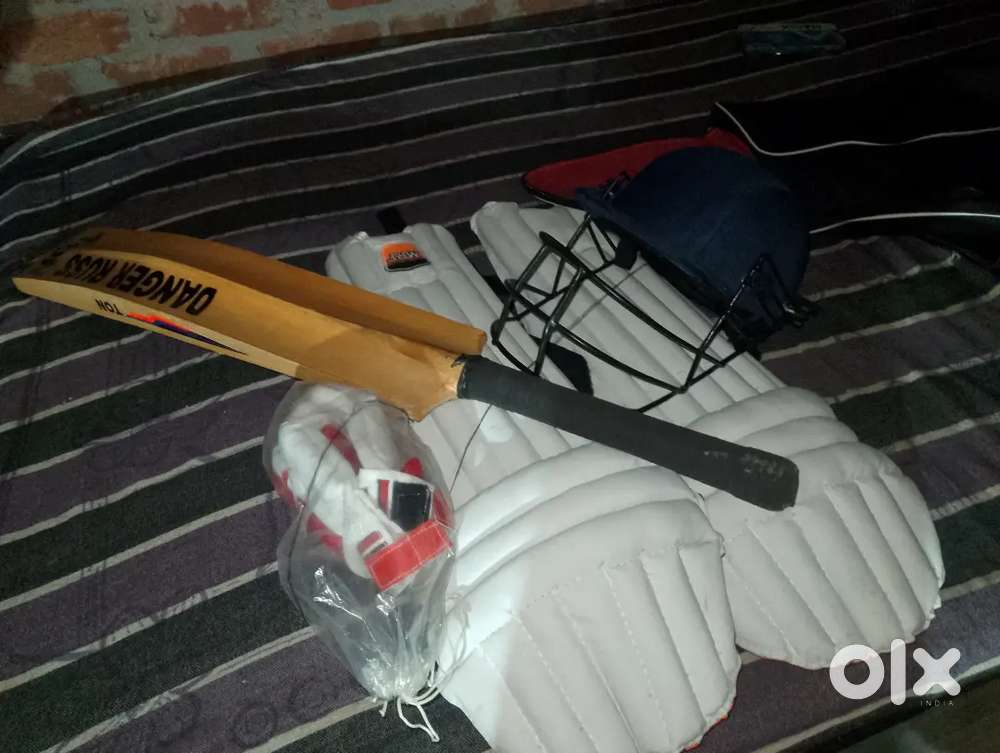 Cricket kit