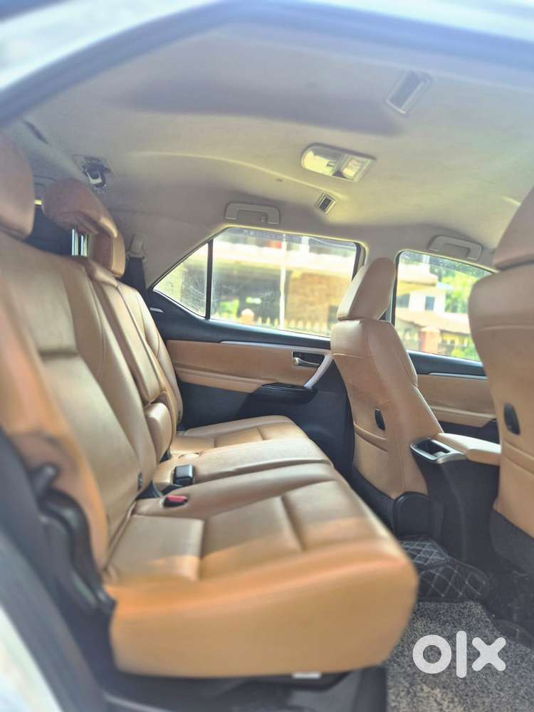 Toyota Fortuner 4x2 At 2.8 Diesel, 2023, Diesel