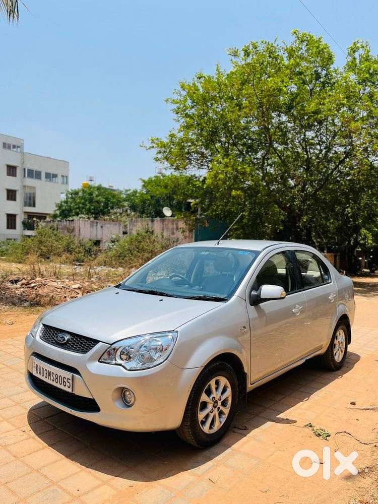 Ford Fiesta Petrol Titanium, 2013, Petrol