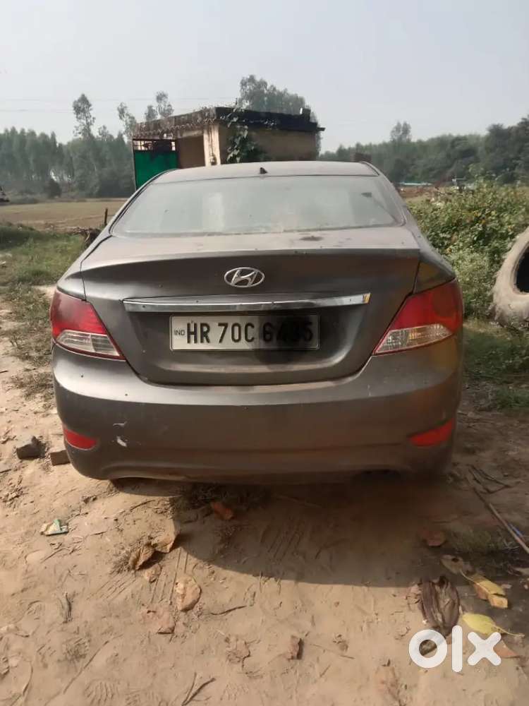 Hyundai Fluidic Verna 2012