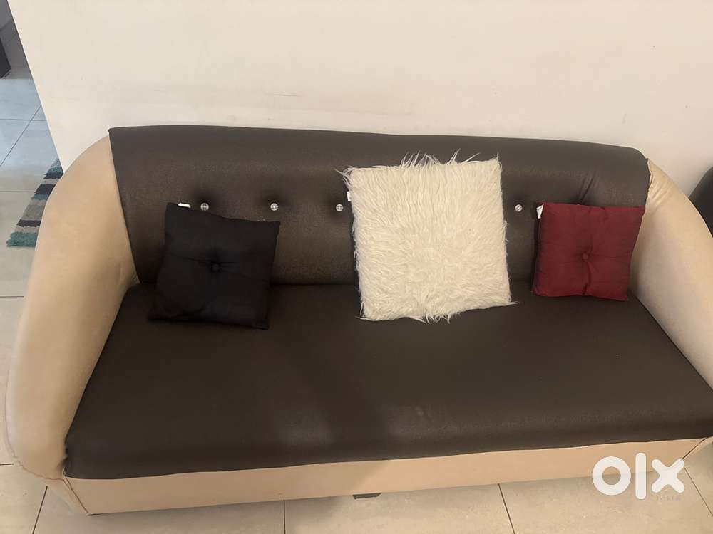 3 seater sofa