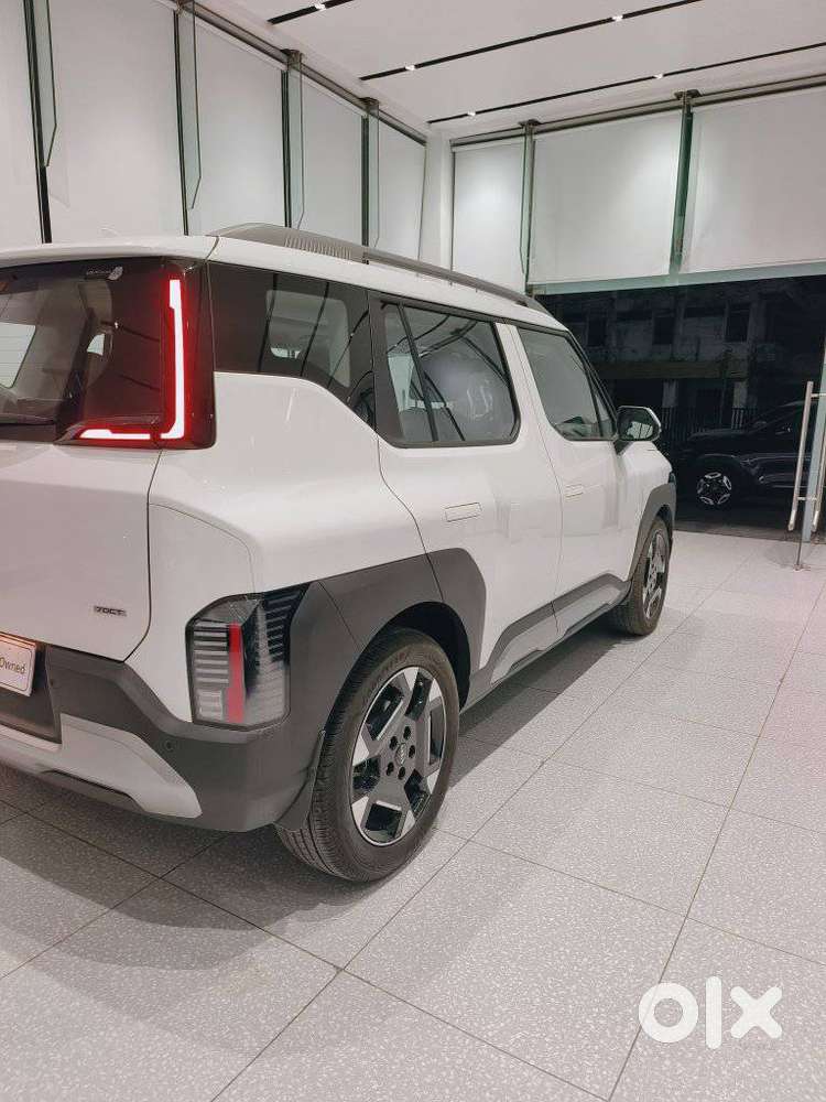 Kia Syros Htx Plus Turbo Dct, 2025, Petrol