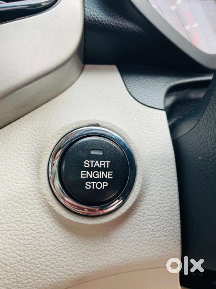 Mahindra Xuv300 W8 Amt Optional Diesel, 2020, Diesel