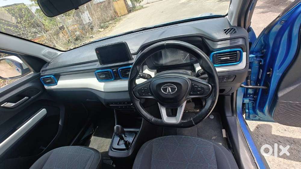 Tata Punch Creative Amt, 2022, Petrol