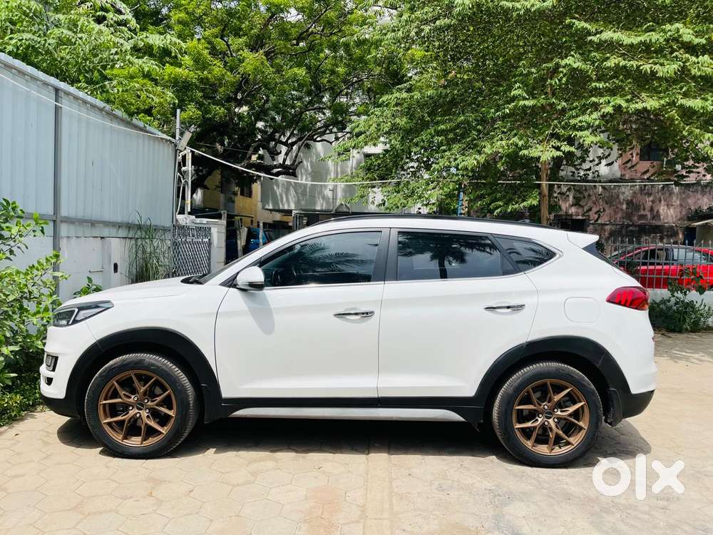 Hyundai Tucson [ ] 2.0 Gls 2wd At Diesel, 2020, Diesel