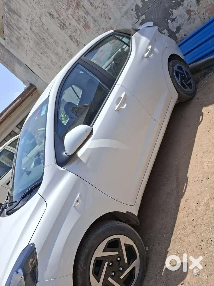 Hyundai Aura 1.0 Sx Plus 2024