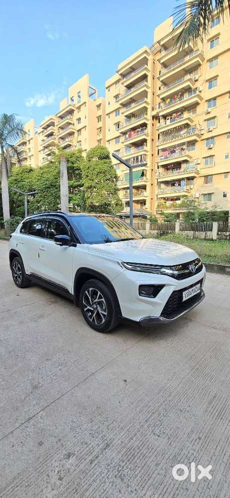 Toyota Urban Cruiser Hyryder 1.5 V Neo Drive Awd, 2023, Petrol