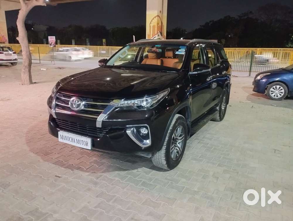 Toyota Fortuner 4x2 At 2.8 Diesel, 2020, Diesel