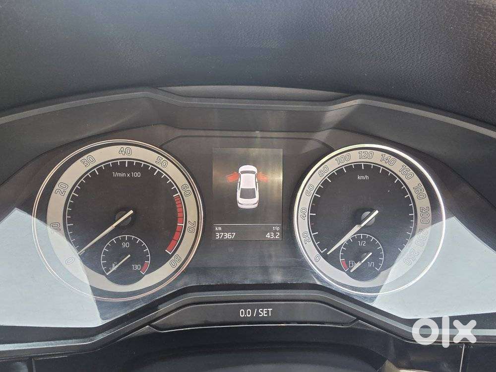 Skoda Superb Laurin And Klement 1.8, 2018, Petrol