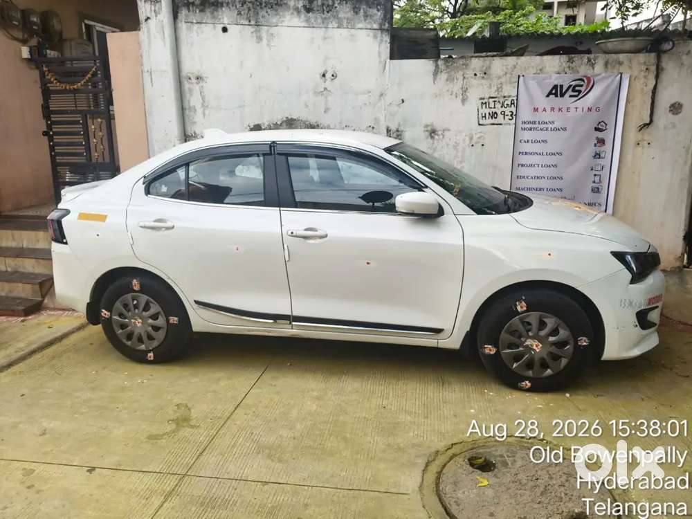 Maruti Suzuki Dzire 1.2 Vxi Amt 2025