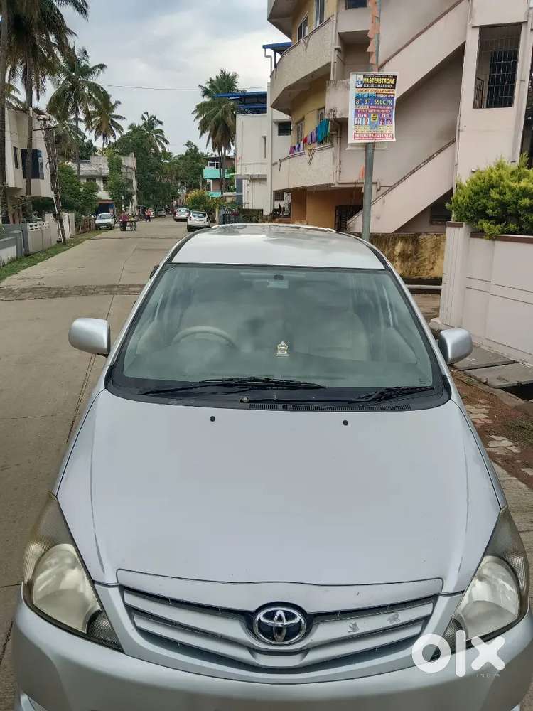Toyota Innova 2011 Diesel 119500 Km Driven