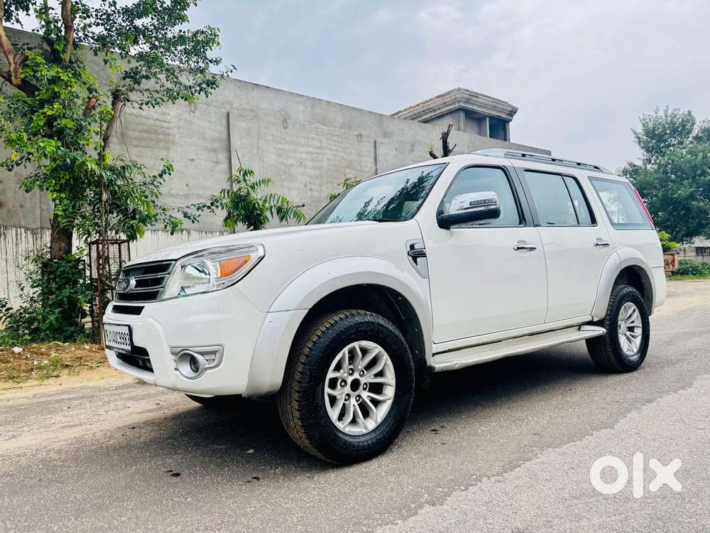 Ford Endeavour Titanium 2.2 4x2, 2013, Diesel