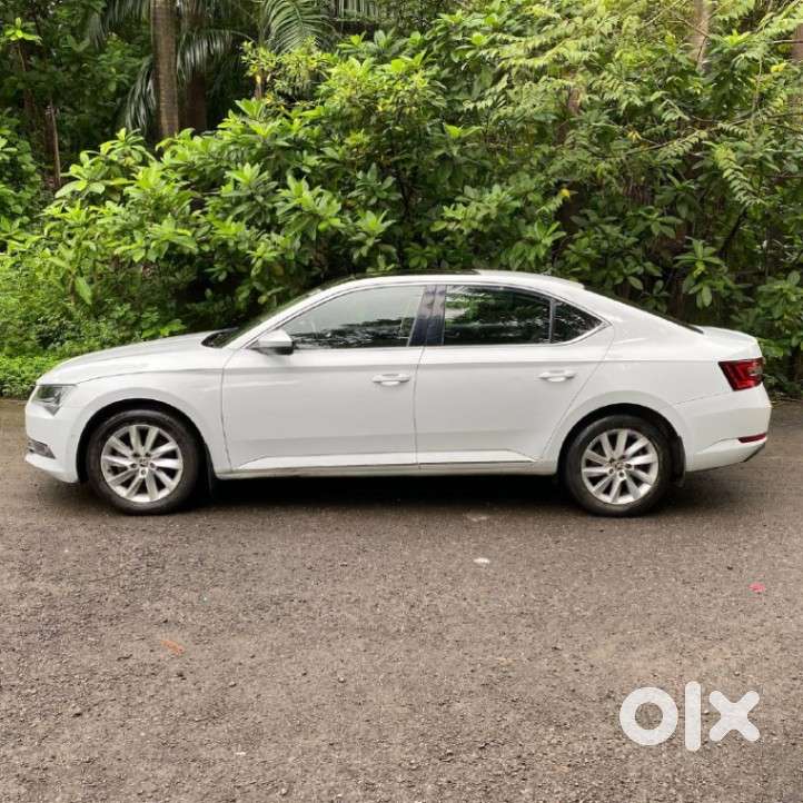 Skoda Superb L&k 1.8 Tsi At, 2020, Petrol