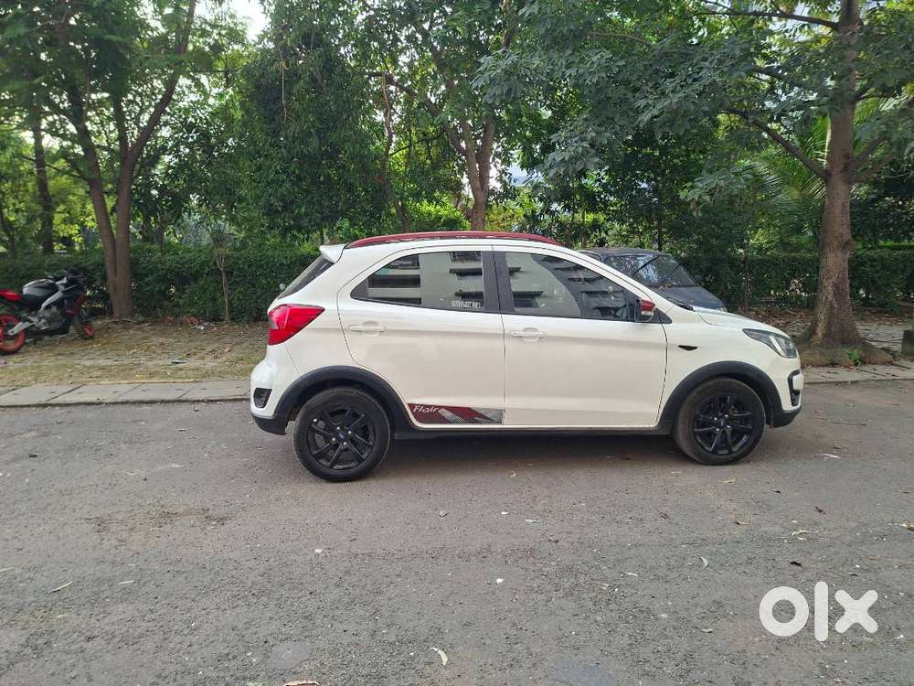 Ford Freestyle Titanium Plus Flair Edition