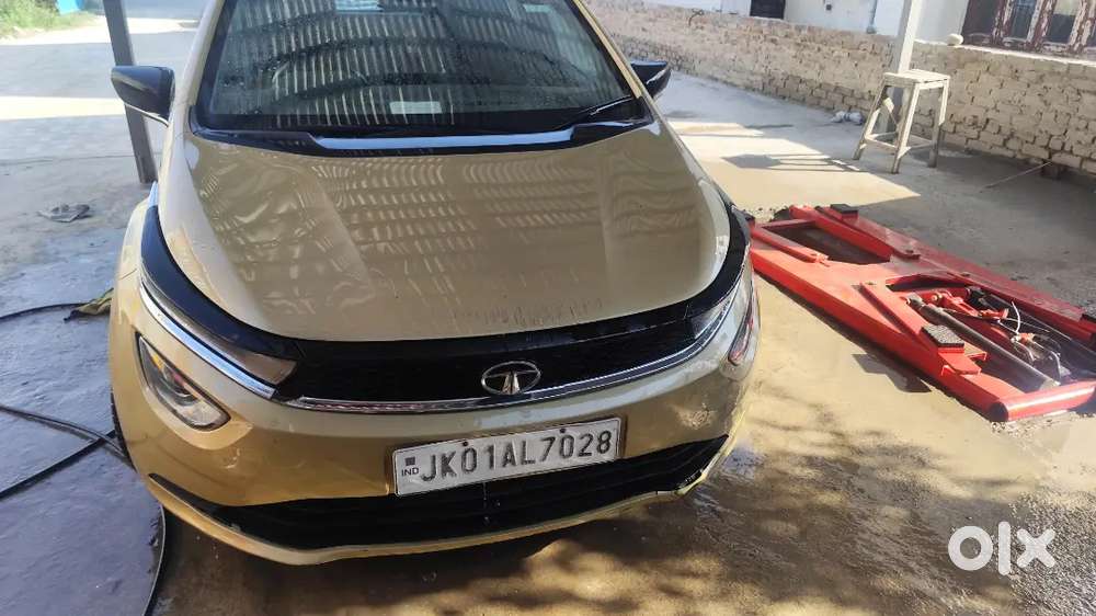 Tata Altroz 1.2 Petrol 2020