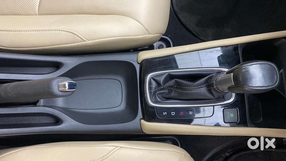 Honda City I-vtec Cvt Zx, 2020, Petrol