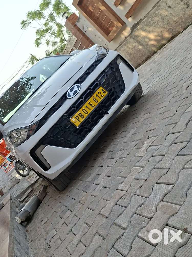 Hyundai Aura 1.0 Sx Plus 2024