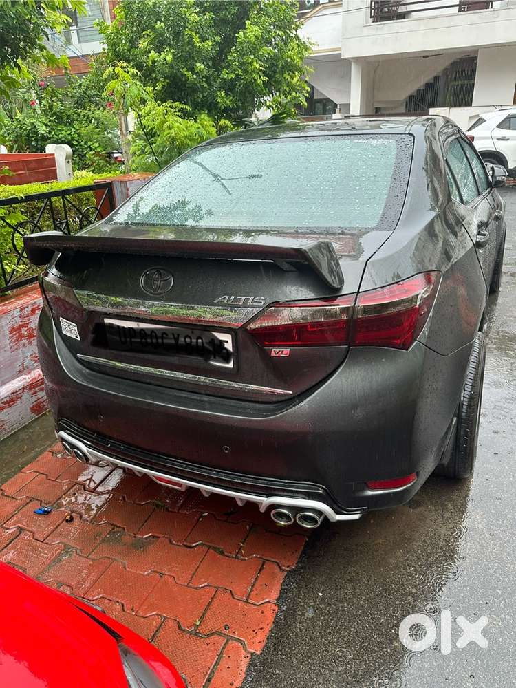 Toyota Corolla Altis 2014 Petrol Well Maintained