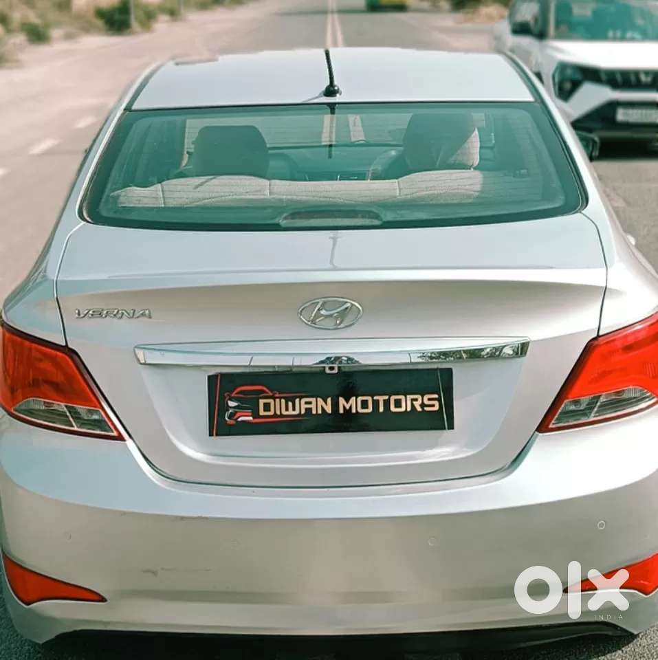 Hyundai Verna Fluidic 1.6 Vtvt Sx, 2016, Petrol