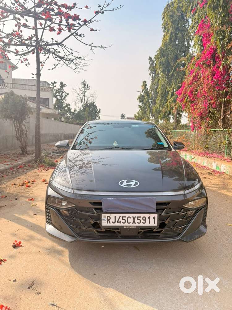 Hyundai New Verna 2023 Petrol Well Maintained