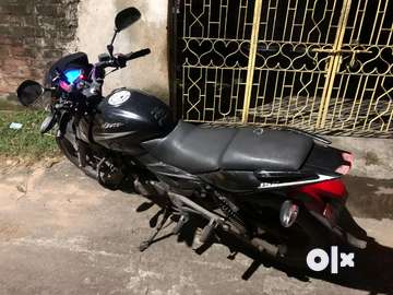 Pulsar 150 race hotsell