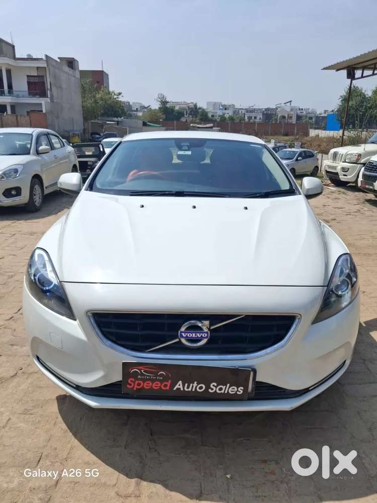 Volvo V40, 2015, Diesel