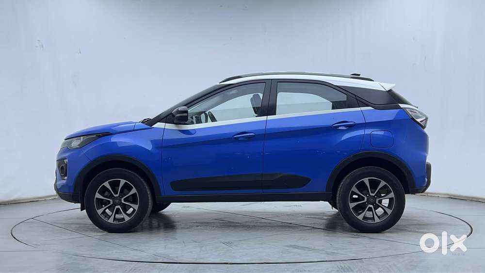 Tata Nexon 1.2 Revotron Xza Plus (o) Dual Tone, 2020, Petrol